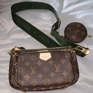 Louis Vuitton multi bag